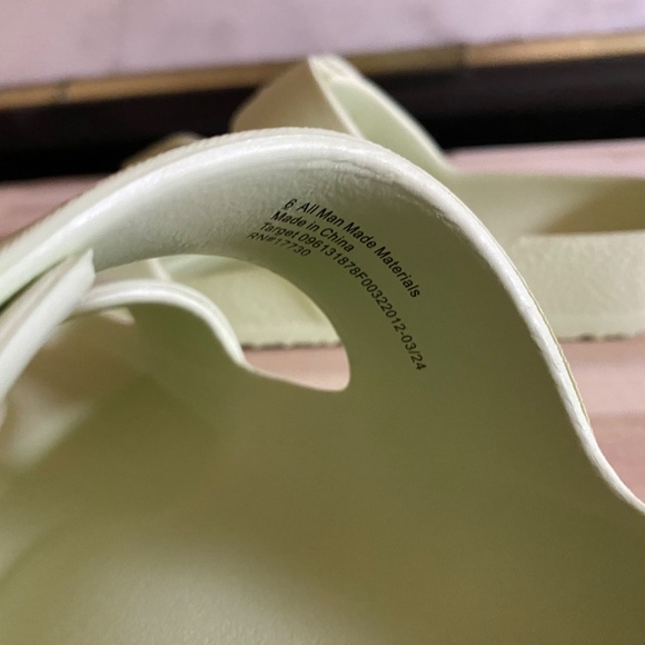 SHADE & SHORE LIME GREEN SANDALS WITH ADJUSTABLE STRAPS - Picture 7 of 13